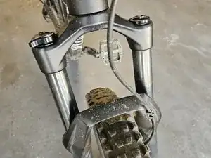 How to Tune a Deflated Front Suspension on a Mountain Bike