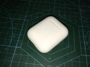 AirPods Charging Case Disassembly