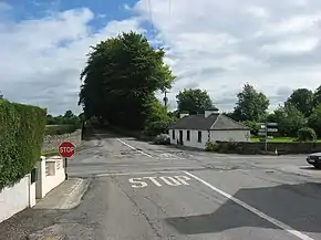 Crossroads at Croghan, Co. Roscommon - geograph.org.uk - 907396.jpg