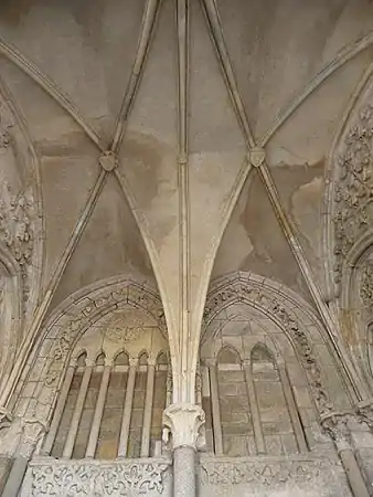 The vaulting in the "Porche de l’évêque"