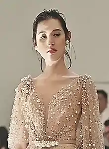 Puteri Indonesia Lingkungan 2016Felicia Hwang Yi Xin