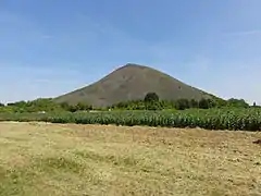 Slag heap #93, called "21 Nord de Courrières".